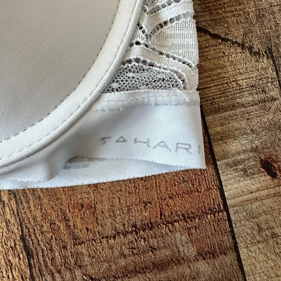 Tahari Bra Size 34C Light Blue Padded Underwire Adjustable Clasp Back - Picture 2 of 4